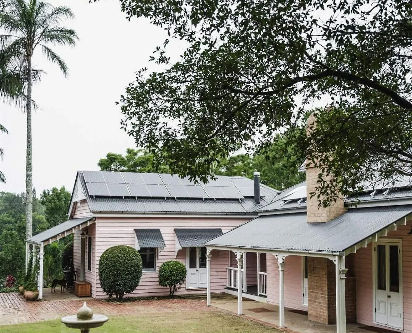 Dom wakacyjny Montville Estate - Luxury Hinterland Home & Pool